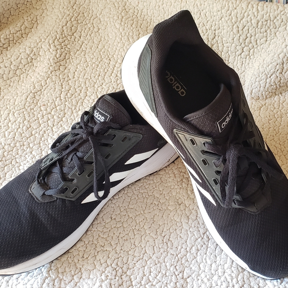 Adidas Duramo 9